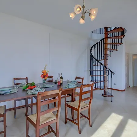 Palms - Sea View - Happy Apartment Sanremo