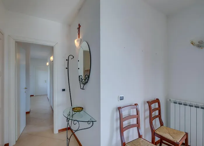 Palms - Sea View - Happy *