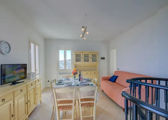 Palms - Sea View - Happy Apartment *