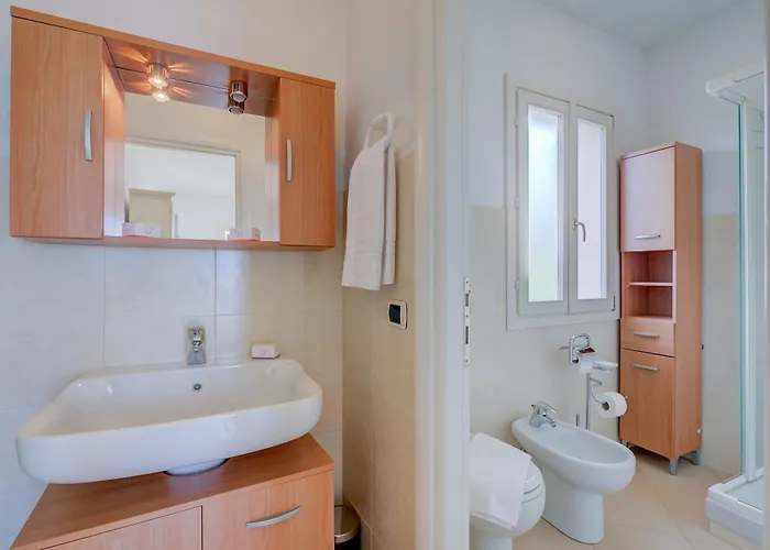 Palms - Sea View - Happy Sanremo